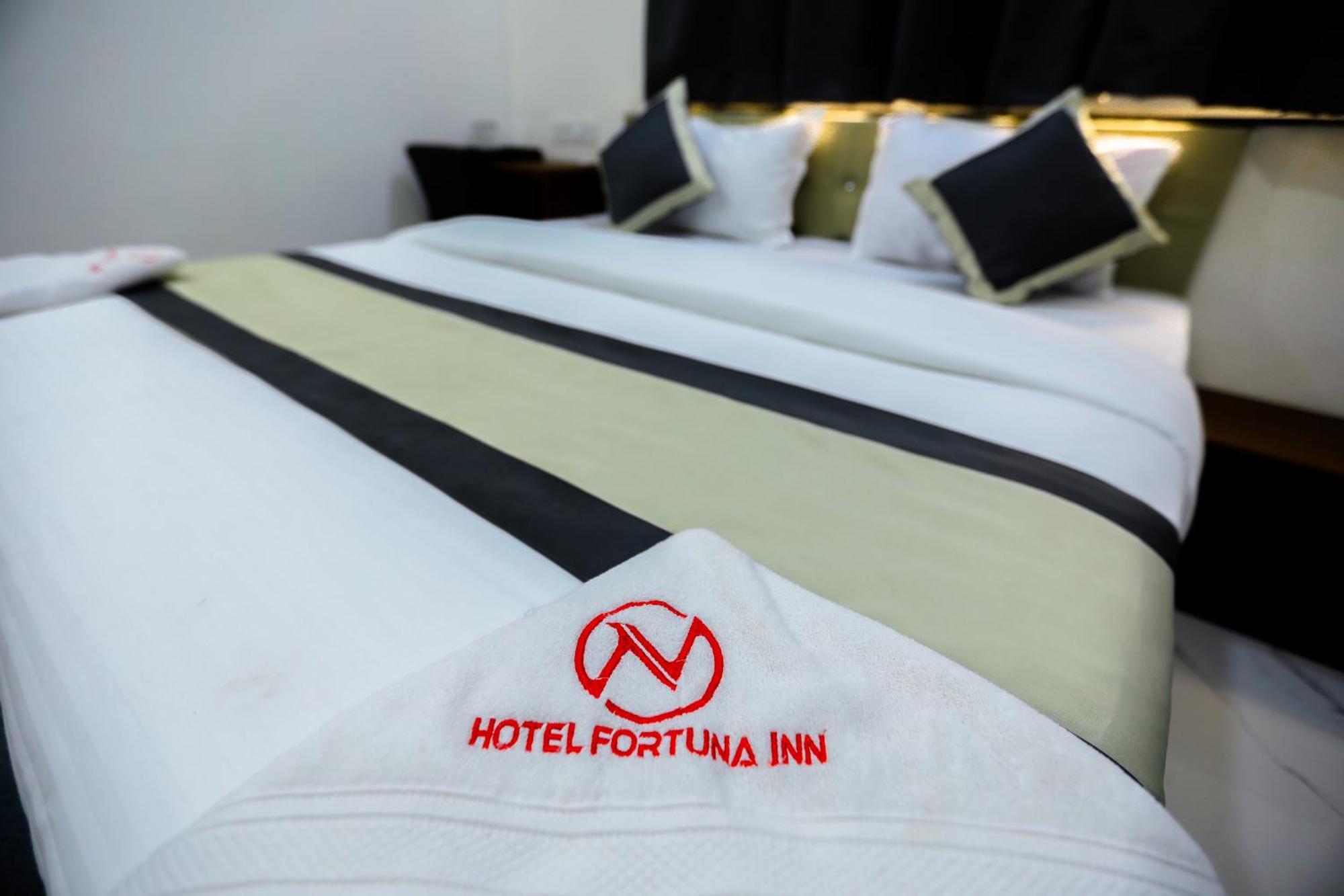 Fortuna Inn Manage By Sn Hospitality Нави Мумбаи Экстерьер фото