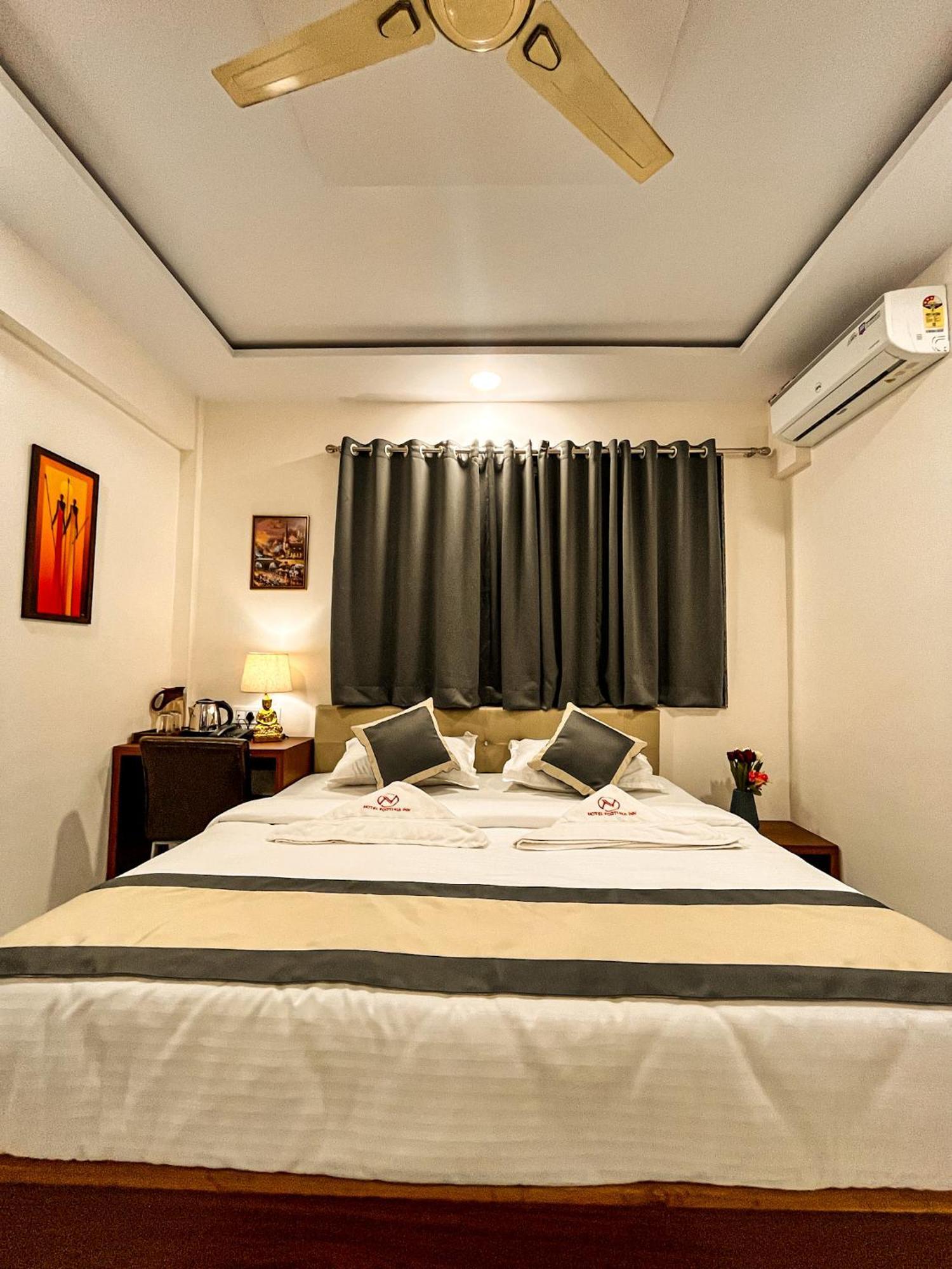 Fortuna Inn Manage By Sn Hospitality Нави Мумбаи Экстерьер фото