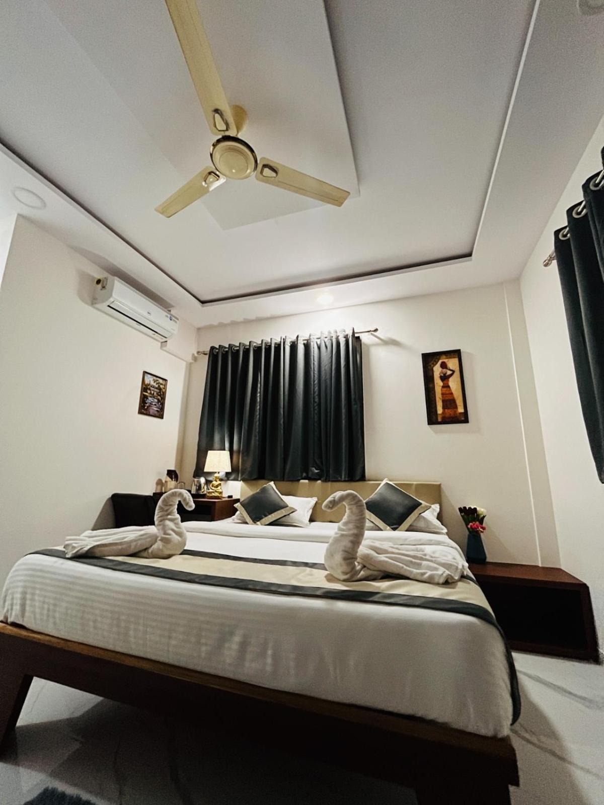 Fortuna Inn Manage By Sn Hospitality Нави Мумбаи Экстерьер фото